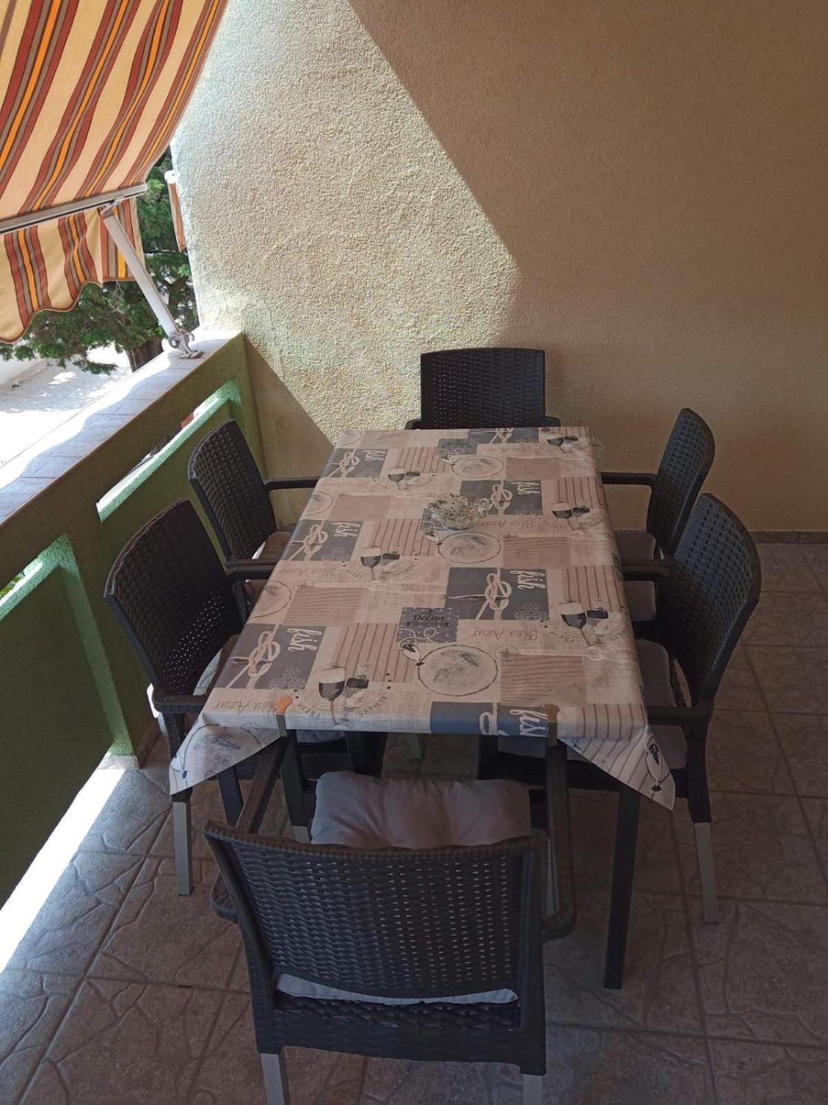 Apartmani Ana Vir Exteriör bild