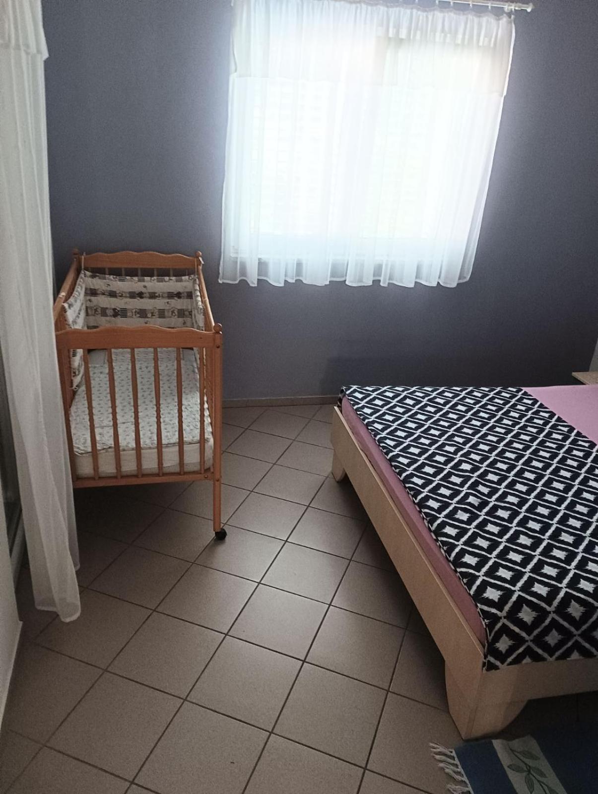 Apartmani Ana Vir Exteriör bild