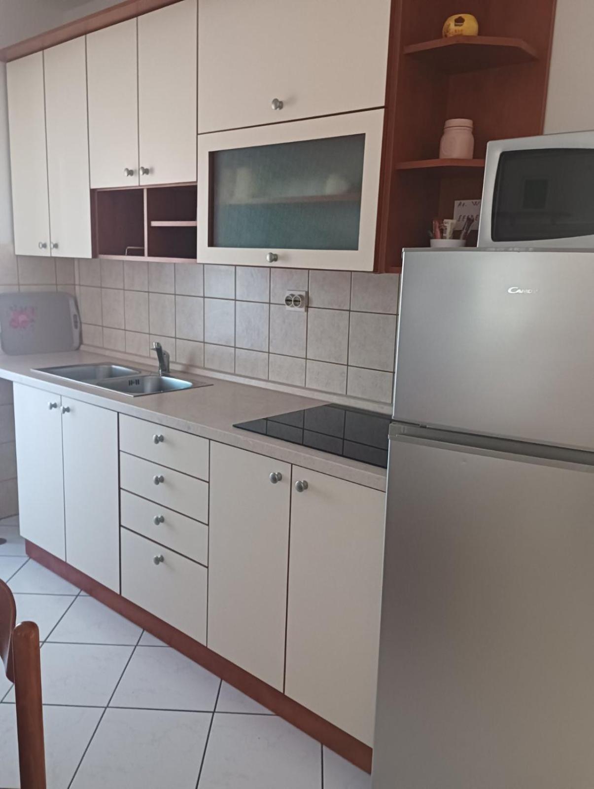 Apartmani Ana Vir Exteriör bild
